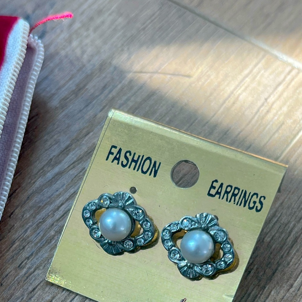 Certified Original Pearl Earrings